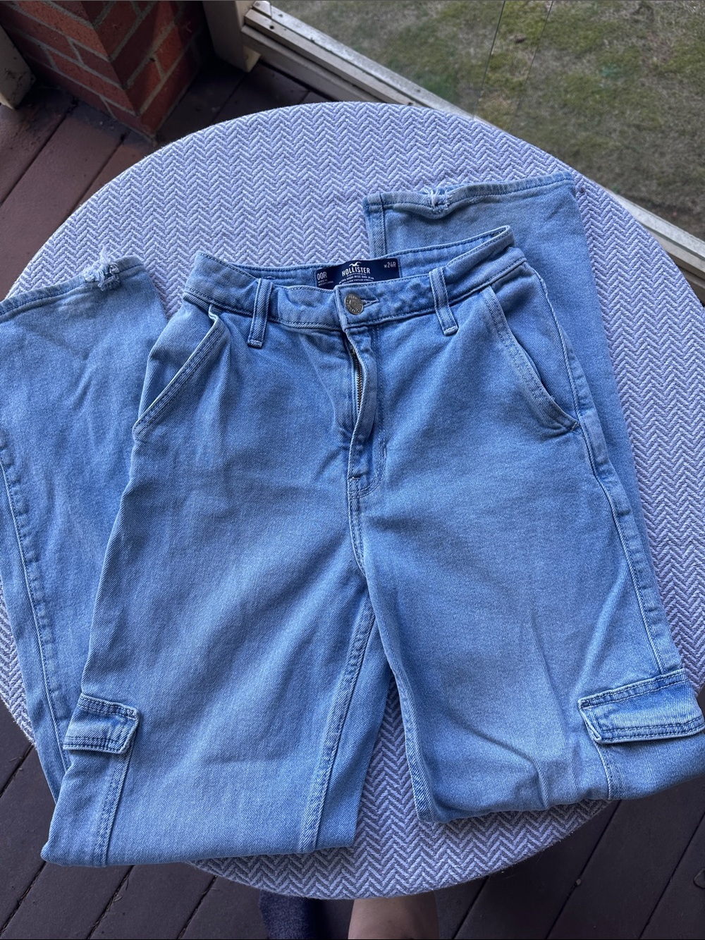 Hollister Light Blue Women's Cargo Jeans size 24